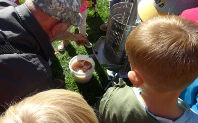 Wir machen Apfelsaft