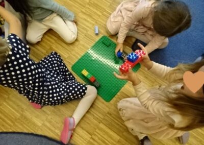 Bauen mit Duplo-Steinen